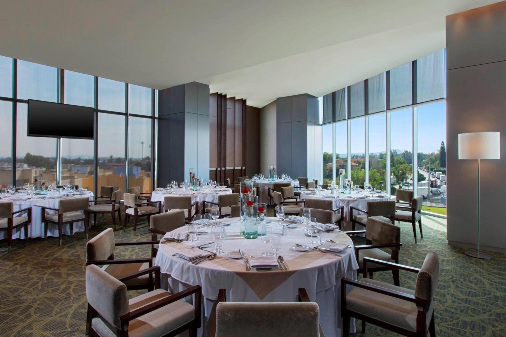 The Westin Guadalajara Hotel Exterior photo