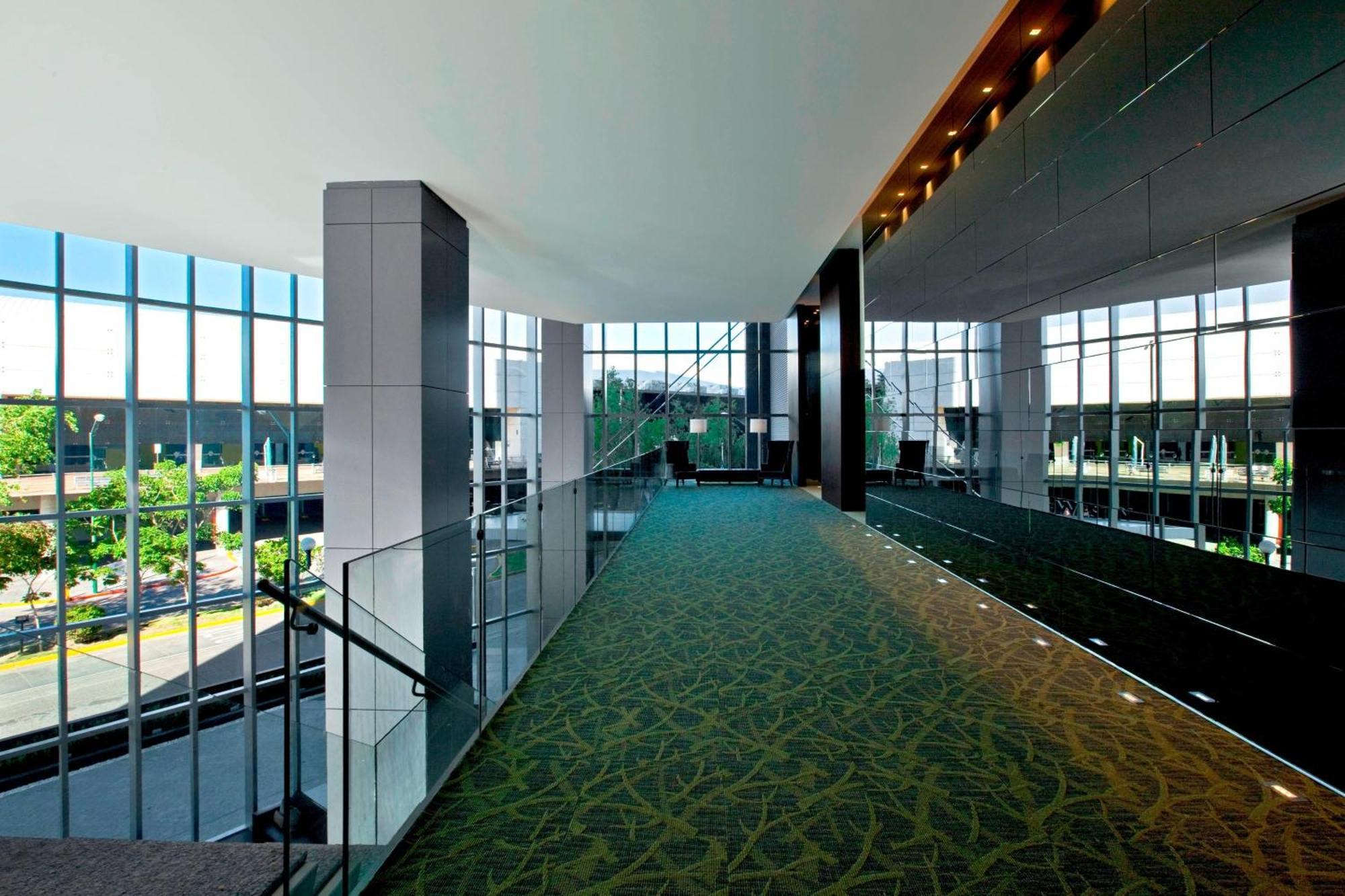 The Westin Guadalajara Hotel Exterior photo
