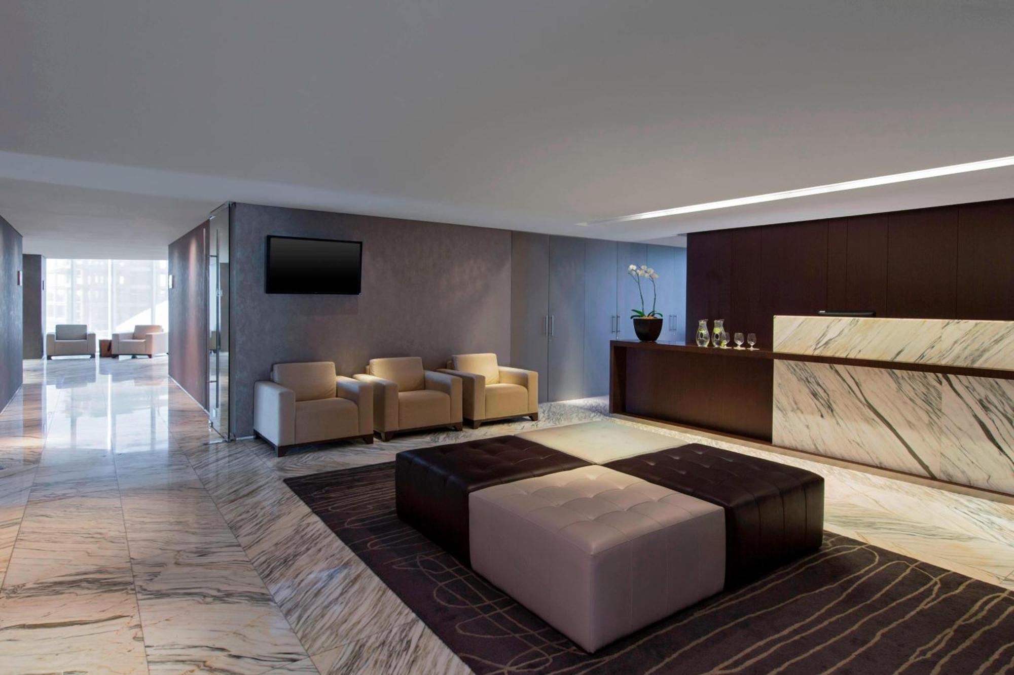 The Westin Guadalajara Hotel Exterior photo