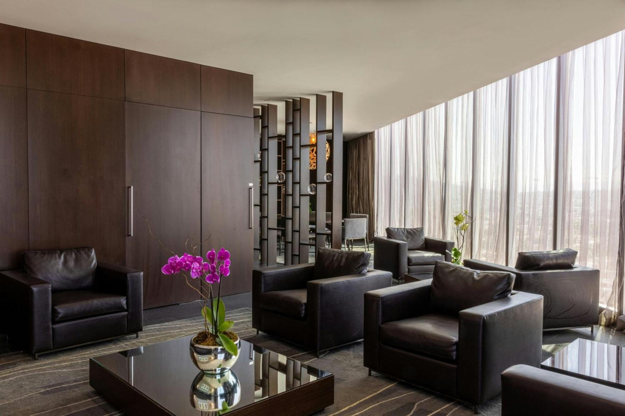 The Westin Guadalajara Hotel Exterior photo