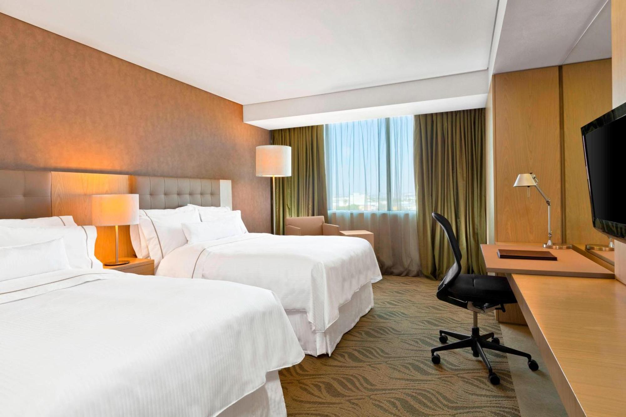 The Westin Guadalajara Hotel Exterior photo